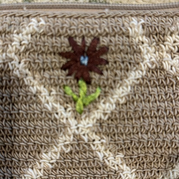 Liz Claiborne Tan/Cream Mini Purse - Picture 4 of 4